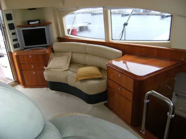 Slide: The Image of Azimut 42 2004 - 8