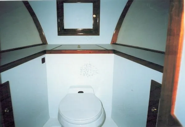 Slide: The Image of Holland Pettegrow 1995 - 10