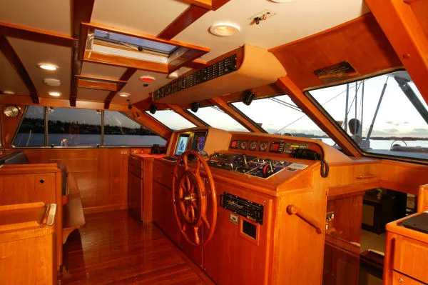Slide: The Image of Picchiotti S&S Keel Centerboard Ketch 1986 - 5