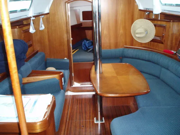 Slide: The Image of Beneteau 361 2001 - 2