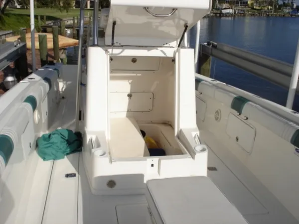 Slide: The Image of Palmetto Center Console 2001 - 6