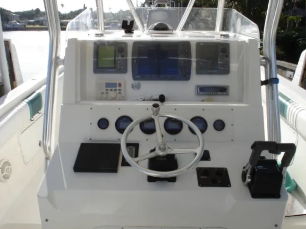 Slide: The Image of Palmetto Center Console 2001 - 8