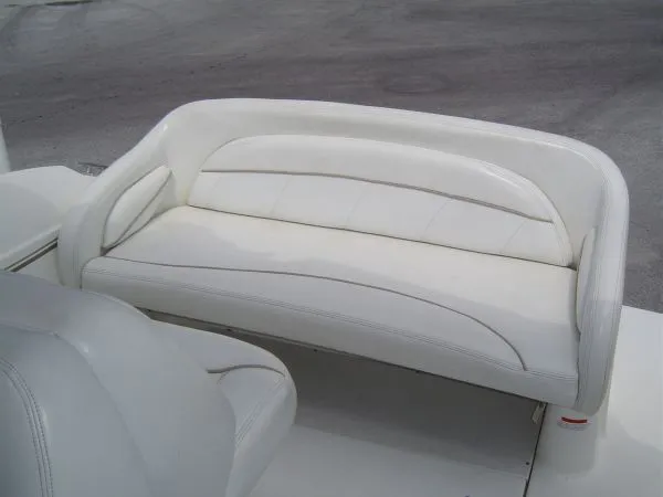 Slide: The Image of Larson Cabrio 254 2001 - 5