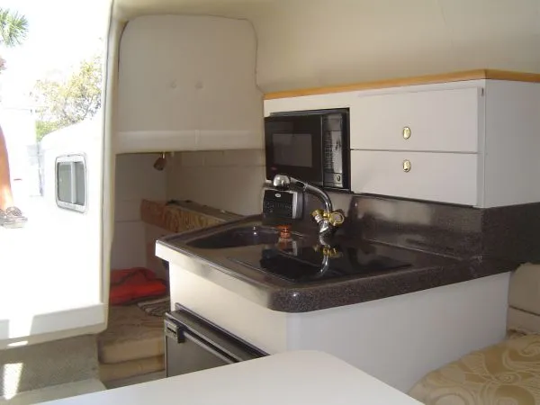 Slide: The Image of Larson Cabrio 254 2001 - 7