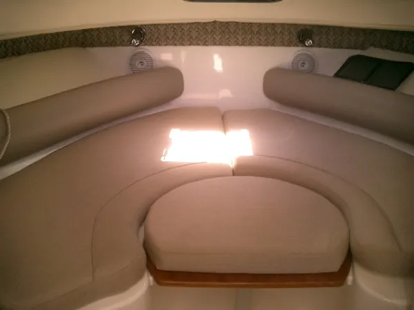 Slide: The Image of Edgewater 265 Express 2004 - 11