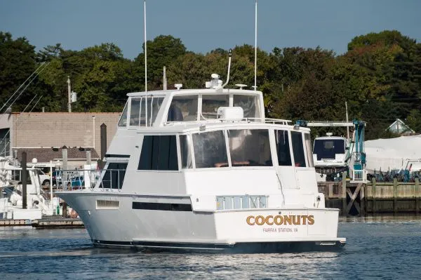 Slide: The Image of Viking 60 Cockpit Motor Yacht 1998 - 3
