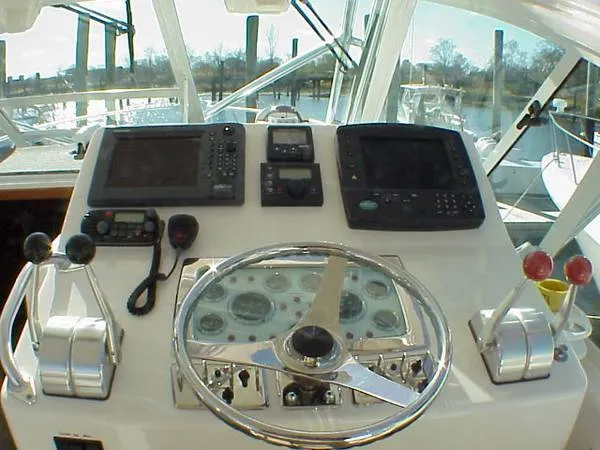 Slide: The Image of Cabo 35 Express 2002 - 4