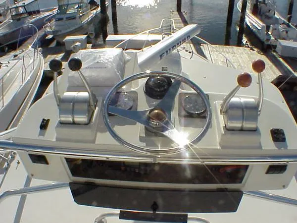 Slide: The Image of Cabo 35 Express 2002 - 5