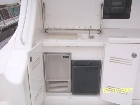 Slide: The Image of Silverton Convertible 2004 - 1