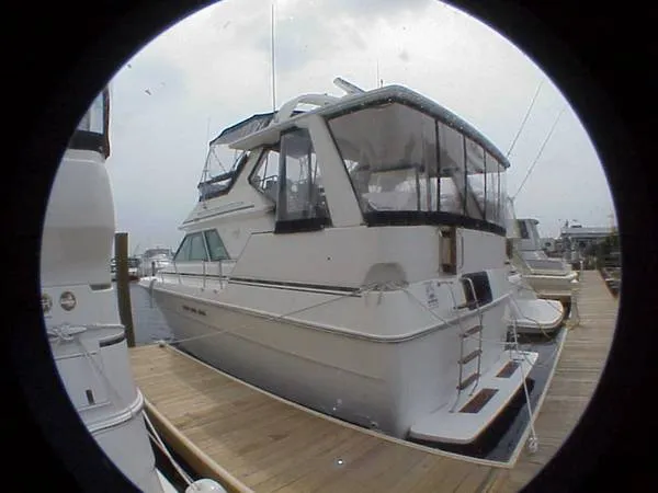 Slide: The Image of Sea Ray 380 Motor Yacht 1989 - 1