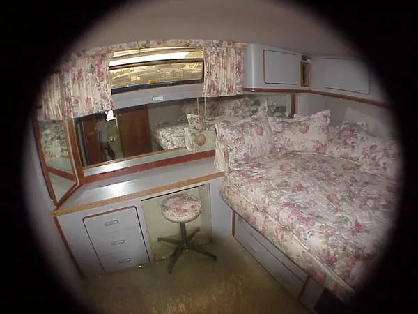 Slide: The Image of Sea Ray 380 Motor Yacht 1989 - 8