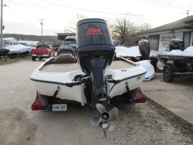 Slide: The Image of Ranger 522VX Comanche Bass Boat / Mercury 225 Opti / Only 2000 - 4