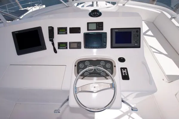 Slide: The Image of Viking * 52 Convertible 2005 - 11