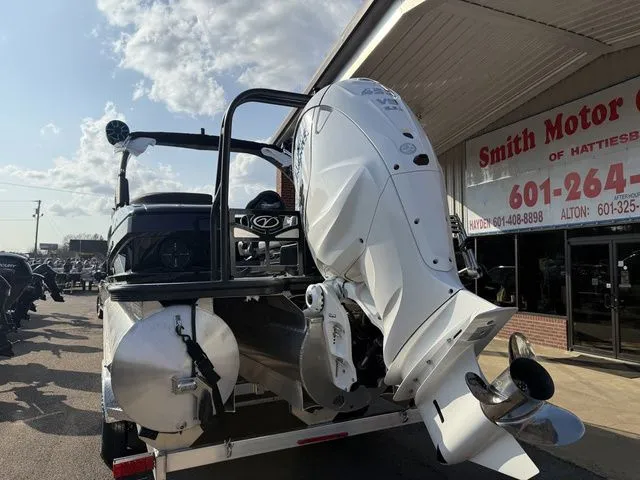 Slide: The Image of Veranda V One 25 2026 - 10