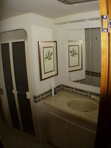 Slide: The Image of Viking Cockpit Motor Yacht 1998 - 5