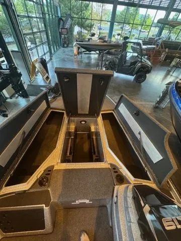 Slide: The Image of Nitro Z19 2025 - 13