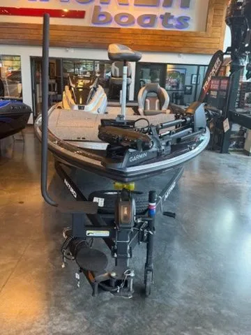 Slide: The Image of Nitro Z19 2025 - 3