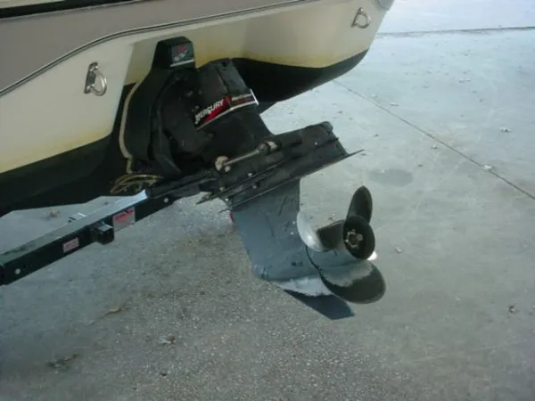 Slide: The Image of Stingray 220DR 2004 - 3