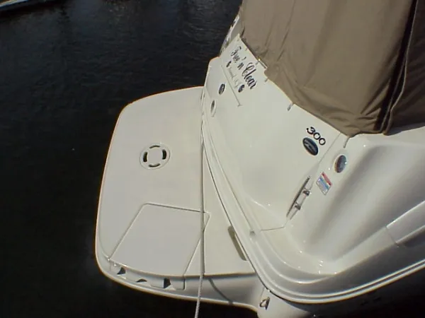 Slide: The Image of Sea Ray 300 Sundancer 2005 - 1