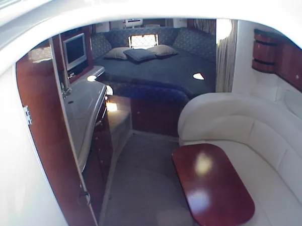 Slide: The Image of Sea Ray 300 Sundancer 2005 - 8
