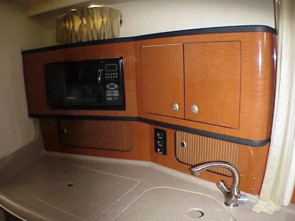 Slide: The Image of Sea Ray 300 Sundancer 2005 - 9