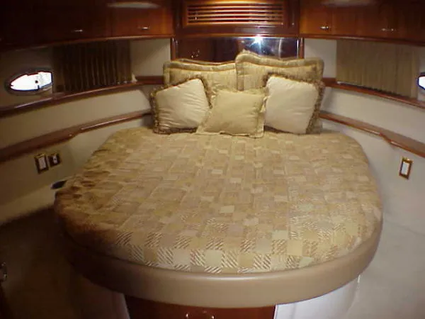 Slide: The Image of Carver Yachts Motor Yacht 2004 - 11
