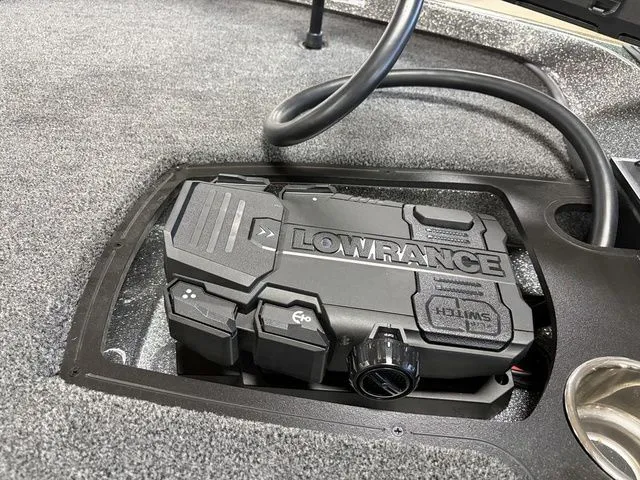 Slide: The Image of Ranger Z520 2026 - 14