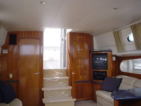 Slide: The Image of Carver Yachts 396 Motor Yacht 2000 - 2