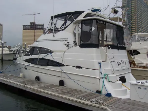Slide: The Image of Carver Yachts Motor Yacht 2002 - 0