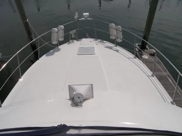 Slide: The Image of Carver Yachts Motor Yacht 1998 - 4