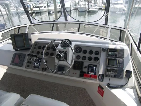 Slide: The Image of Carver Yachts Motor Yacht 1998 - 6