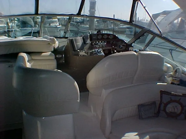 Slide: The Image of Four Winns 378 Vista 2003 - 4
