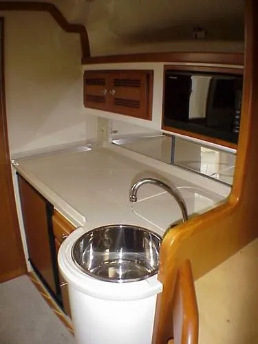 Slide: The Image of Cabo 31 Express 2001 - 1