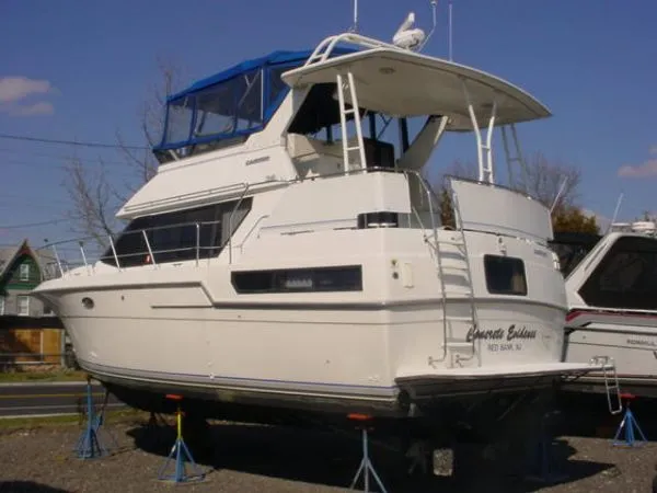 Slide: The Image of Carver Yachts AFT CABIN MOTOR YACHT 1992 - 0