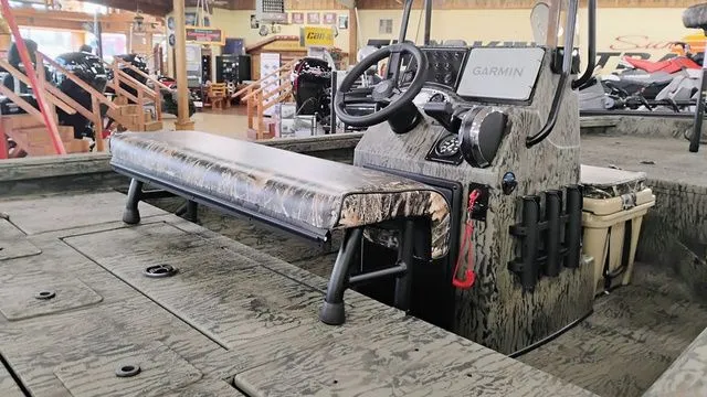 Slide: The Image of Ranger RB200 2025 - 13