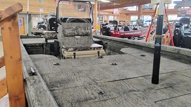 Slide: The Image of Ranger RB200 2025 - 30