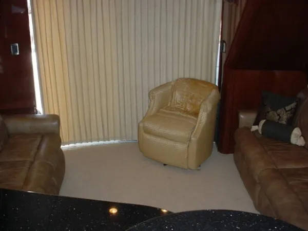 Slide: The Image of Marquis Motor Yacht 2004 - 4