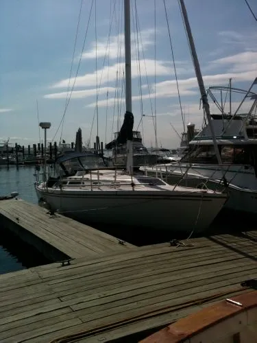 Slide: The Image of Catalina Fin keel, Dinette 1989 - 1