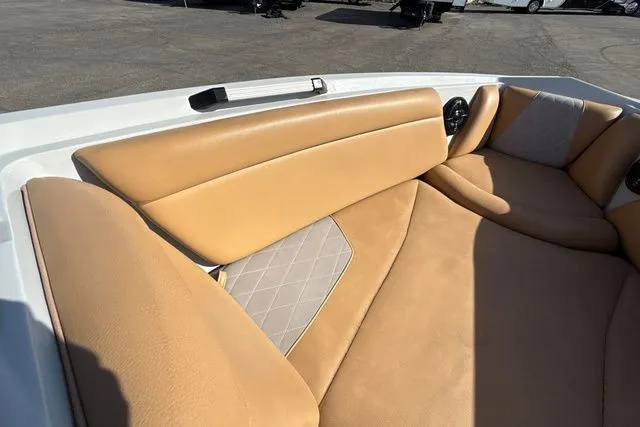 Slide: The Image of Tigé 2020 - 16