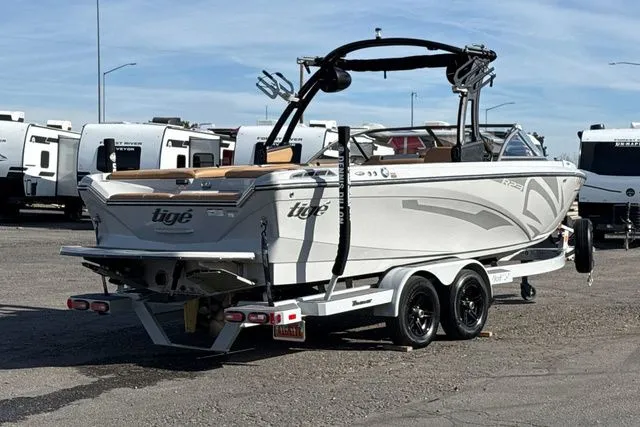 Slide: The Image of Tigé 2020 - 18