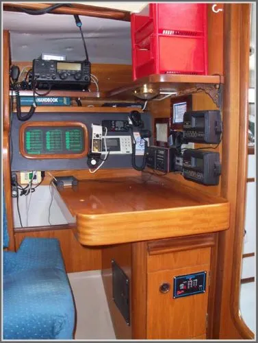 Slide: The Image of Beneteau Oceanis 390 1988 - 7