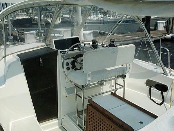 Slide: The Image of Tillotson Pearson Manta Clipper 1992 - 6