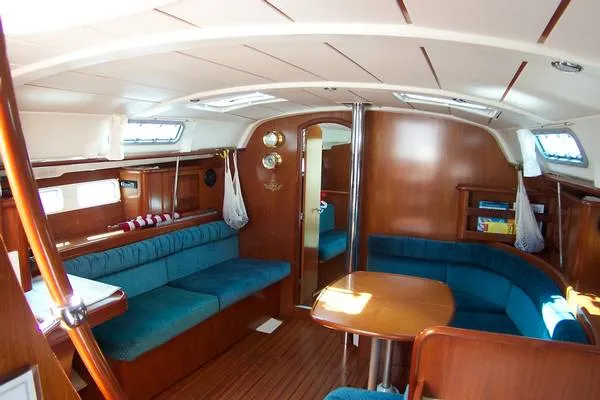 Slide: The Image of Beneteau Oceanis 411 1999 - 2