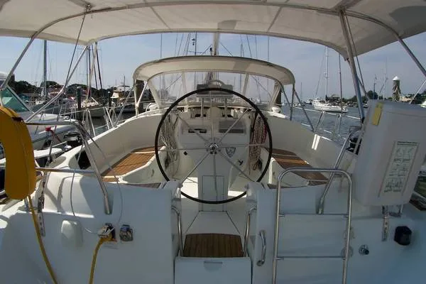 Slide: The Image of Beneteau Oceanis 411 1999 - 6