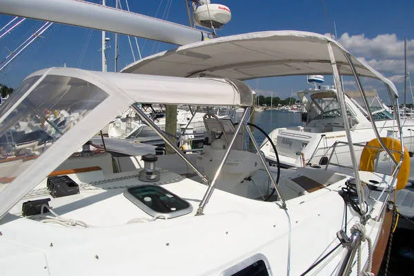 Slide: The Image of Beneteau Oceanis 411 1999 - 8