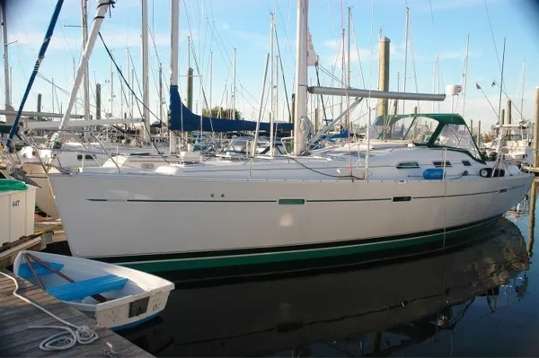 Slide: The Image of Beneteau 393 2005 - 0