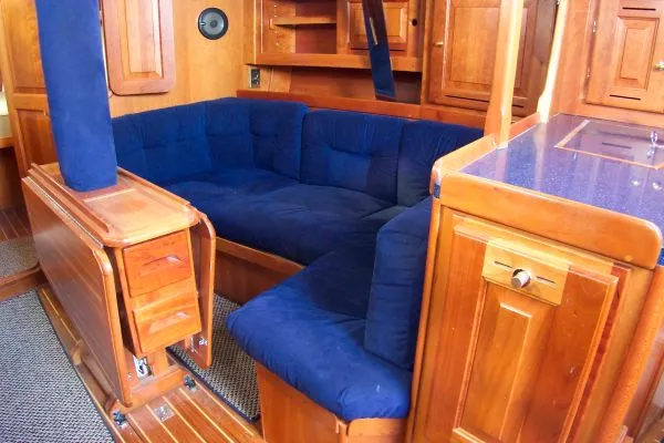 Slide: The Image of Tartan 3700 2001 - 4