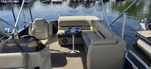 Slide: The Image of Godfrey SW 2086 CX 2021 - 17