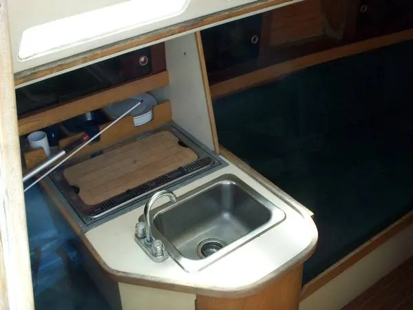 Slide: The Image of J Boats J/30 1982 - 3