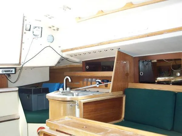Slide: The Image of J Boats J/30 1982 - 4